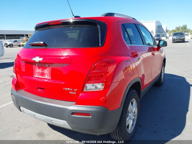 3GNCJPSB6GL268699 Chevrolet Trax Lt