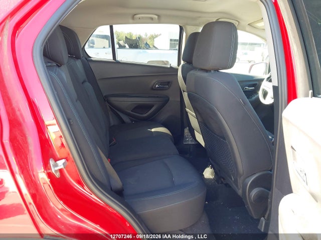 3GNCJPSB6GL268699 Chevrolet Trax Lt