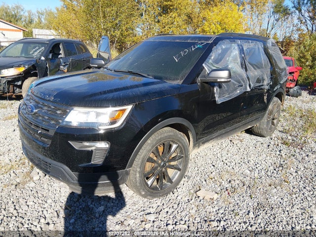 Ford EXPLORER XLT 2018 1FM5K8D83JGB49165 Image 2
