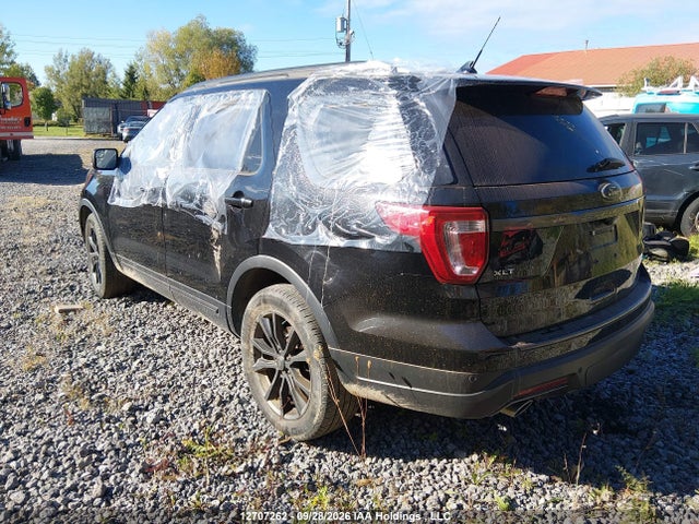 Ford EXPLORER XLT 2018 1FM5K8D83JGB49165 Image 3