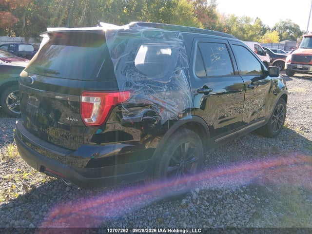Ford EXPLORER XLT 2018 1FM5K8D83JGB49165 Image 4