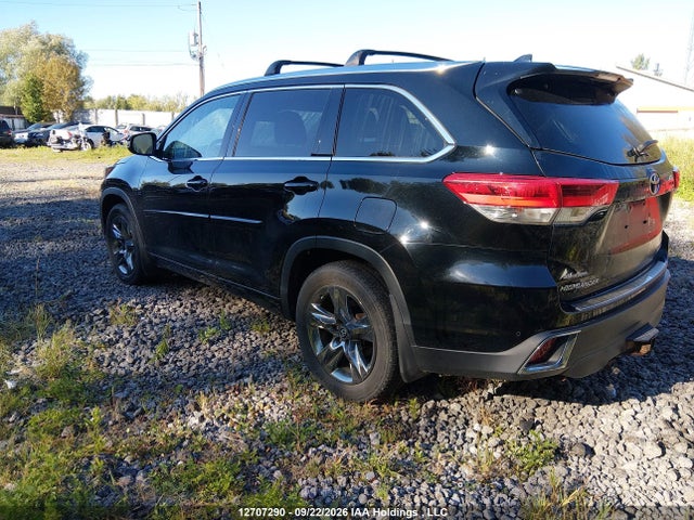 2017 Toyota Highlander Limited/ltd Platinum მანქანა იყიდება აუქციონზე, vin: 5TDDZRFH4HS376640, აუქციონის ნომერი: 12707290