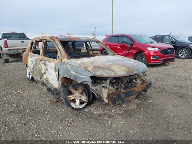 2014 1C4NJDAB5ED761021 main image