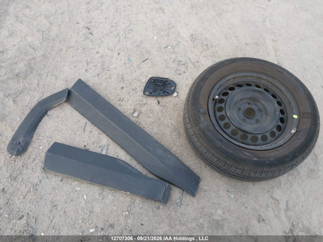12707306 :رقم المزاد ، 2T3Z1RFV6NW195584 vin ، 2022 Toyota Rav4 Le مزاد بيع