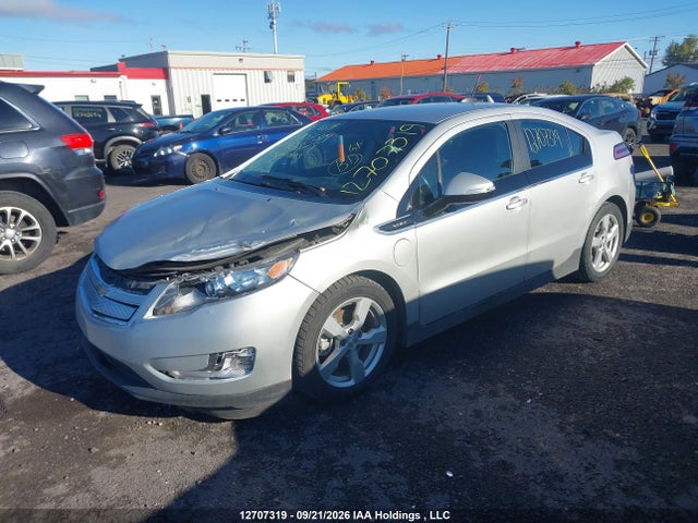 Chevrolet Volt 2015 1G1RC6E42FU140879 Image 2