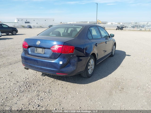 12707336 :رقم المزاد ، 3VWDK7AJ8DM365456 vin ، 2013 Volkswagen Jetta Se مزاد بيع