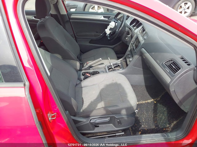 12701731 :رقم المزاد ، 3VW117AU7FM077172 vin ، 2015 Volkswagen Golf 1.8 Tsi Comfortline/1.8 Tsi Highline/1.8 Tsi Trendline مزاد بيع