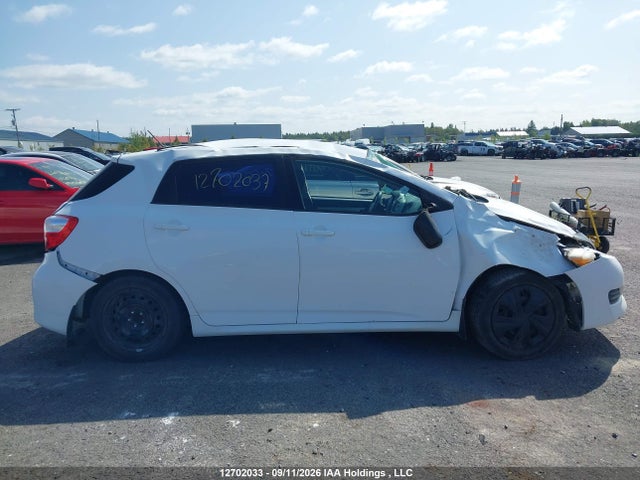 Toyota Matrix S 2014 2T1KU4EE4EC132314 Image 13