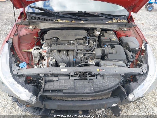 12707356 :رقم المزاد ، KMHLM4AG5NU326019 vin ، 2022 Hyundai Elantra Preferred Ivt مزاد بيع