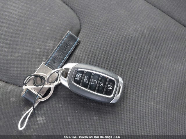 12707356 :رقم المزاد ، KMHLM4AG5NU326019 vin ، 2022 Hyundai Elantra Preferred Ivt مزاد بيع