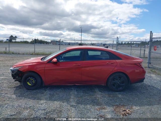 12707356 :رقم المزاد ، KMHLM4AG5NU326019 vin ، 2022 Hyundai Elantra Preferred Ivt مزاد بيع