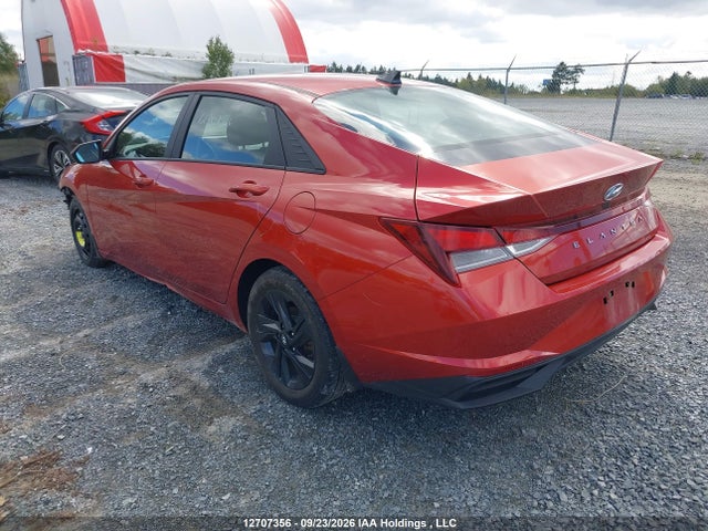 12707356 :رقم المزاد ، KMHLM4AG5NU326019 vin ، 2022 Hyundai Elantra Preferred Ivt مزاد بيع