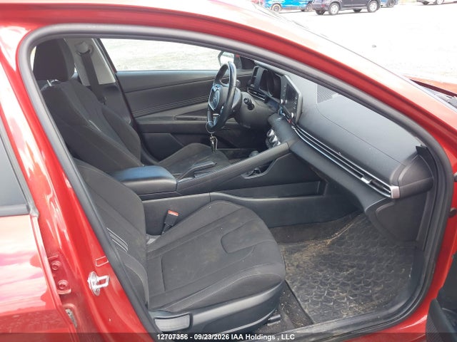 12707356 :رقم المزاد ، KMHLM4AG5NU326019 vin ، 2022 Hyundai Elantra Preferred Ivt مزاد بيع