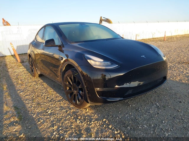 2022 Tesla Model Y Long Range მანქანა იყიდება აუქციონზე, vin: 7SAYGDEE5NF469395, აუქციონის ნომერი: 12707364