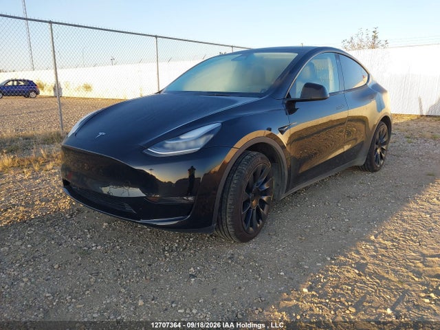 2022 Tesla Model Y Long Range მანქანა იყიდება აუქციონზე, vin: 7SAYGDEE5NF469395, აუქციონის ნომერი: 12707364