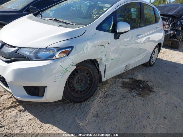 Honda Fit 2016 3HGGK5H51GM106911 Image 6