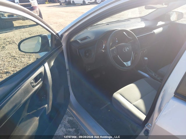 Toyota COROLLA CE 2018 2T1BURHE6JC102363 Image 19