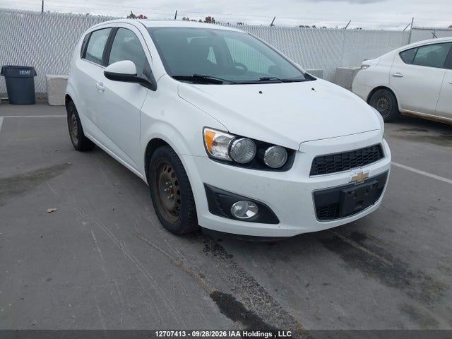 2015 Chevrolet Sonic მანქანა იყიდება აუქციონზე, vin: 1G1JC6SH0F4196548, აუქციონის ნომერი: 12707413