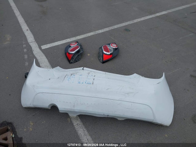 2015 Chevrolet Sonic მანქანა იყიდება აუქციონზე, vin: 1G1JC6SH0F4196548, აუქციონის ნომერი: 12707413