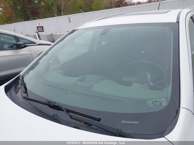 2015 Chevrolet Sonic მანქანა იყიდება აუქციონზე, vin: 1G1JC6SH0F4196548, აუქციონის ნომერი: 12707413
