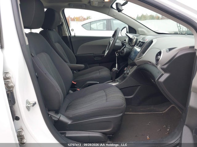 2015 Chevrolet Sonic მანქანა იყიდება აუქციონზე, vin: 1G1JC6SH0F4196548, აუქციონის ნომერი: 12707413