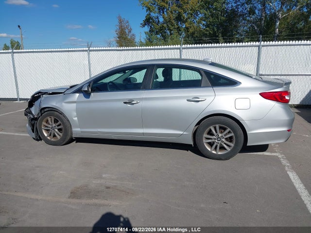 Hyundai SONATA GL 2017 5NPE24AF3HH486005 Image 15