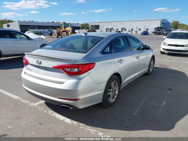 Hyundai SONATA GL 2017 5NPE24AF3HH486005 Image 4