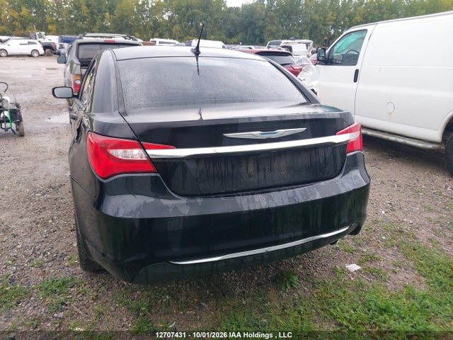 Продаж на аукціоні авто 2014 Chrysler 200 Lx, vin: 1C3CCBAB5EN111836, номер лоту: 12707431