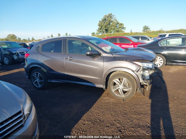 2021 Honda Hr-v Touring მანქანა იყიდება აუქციონზე, vin: 3CZRU6H9XMM105336, აუქციონის ნომერი: 12707437