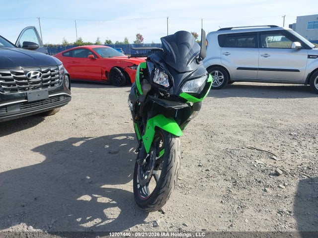 Продаж на аукціоні авто 2014 Kawasaki Ex300 A, vin: JKAEX8A12EA008569, номер лоту: 12707440