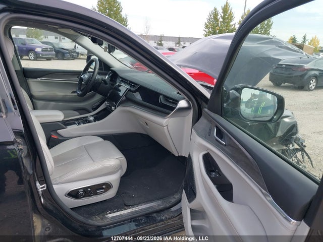 Продажа на аукционе авто 2023 Jeep Grand Cherokee Overland, vin: 1C4RJHDT5P8110092, номер лота: 12707444