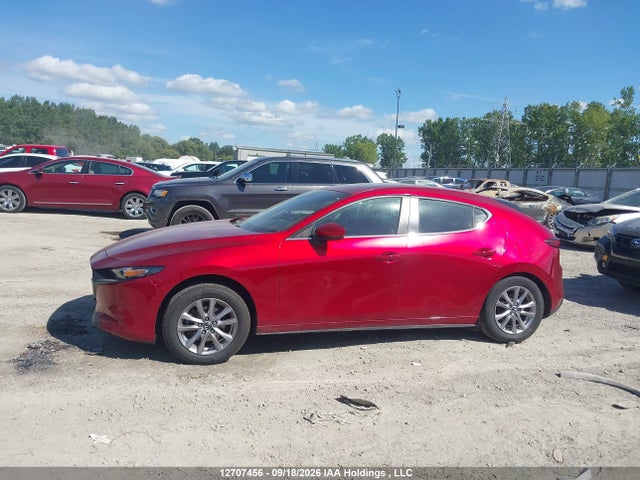 Продаж на аукціоні авто 2019 Mazda 3 Preferred Plus, vin: JM1BPALM9K1147164, номер лоту: 12707456