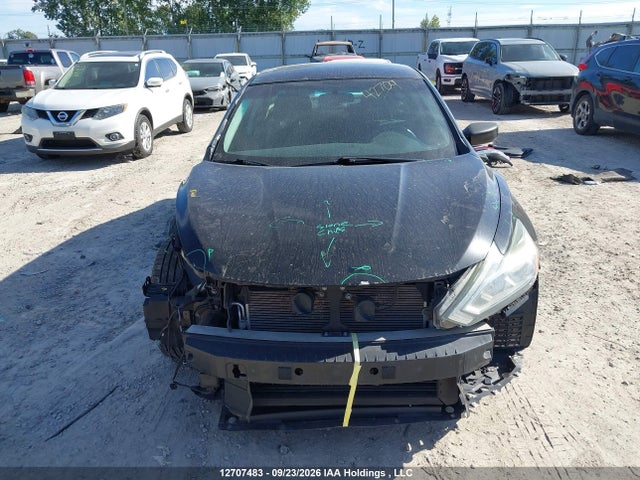 Продажа на аукционе авто 2018 Nissan Altima, vin: 1N4AL3AP5JC155187, номер лота: 12707483