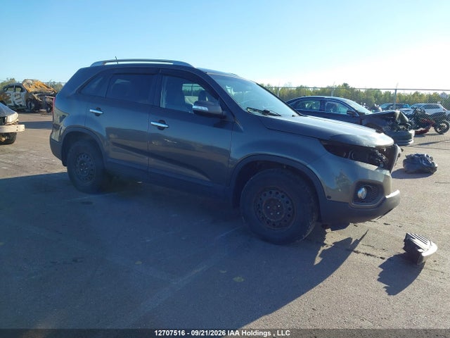 12707516 :رقم المزاد ، 5XYKT3A62DG342361 vin ، 2013 Kia Sorento Lx مزاد بيع