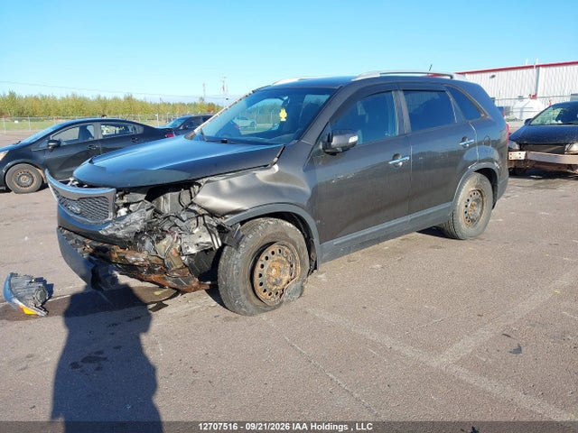 12707516 :رقم المزاد ، 5XYKT3A62DG342361 vin ، 2013 Kia Sorento Lx مزاد بيع