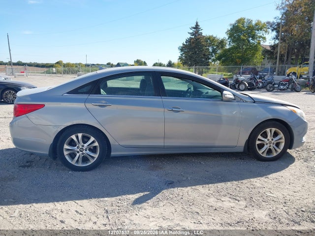 2011 Hyundai Sonata მანქანა იყიდება აუქციონზე, vin: 5NPEC4AC0BH128533, აუქციონის ნომერი: 12707537