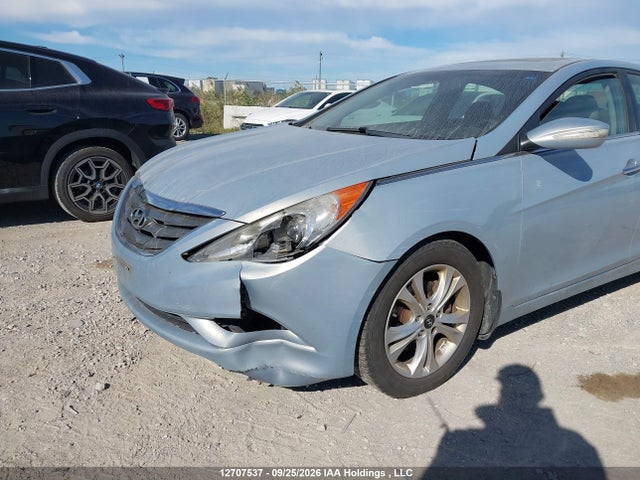 2011 Hyundai Sonata მანქანა იყიდება აუქციონზე, vin: 5NPEC4AC0BH128533, აუქციონის ნომერი: 12707537