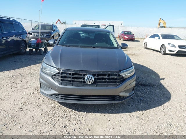12707547 :رقم المزاد ، 3VWC57BUXKM050117 vin ، 2019 Volkswagen Jetta 1.4 Tsi Comfortline مزاد بيع