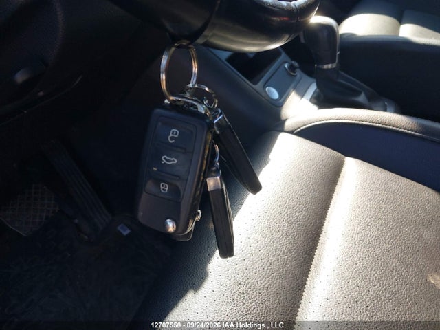 Aukcja sprzedaży 2017 Volkswagen Tiguan Comfortline, vin: WVGMV7AX8HK035016, numer aukcji: 12707550