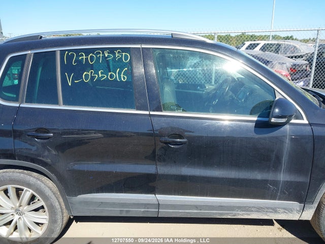 Aukcja sprzedaży 2017 Volkswagen Tiguan Comfortline, vin: WVGMV7AX8HK035016, numer aukcji: 12707550