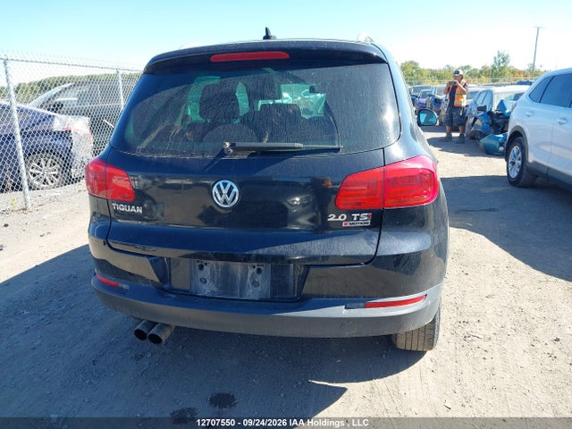 Aukcja sprzedaży 2017 Volkswagen Tiguan Comfortline, vin: WVGMV7AX8HK035016, numer aukcji: 12707550