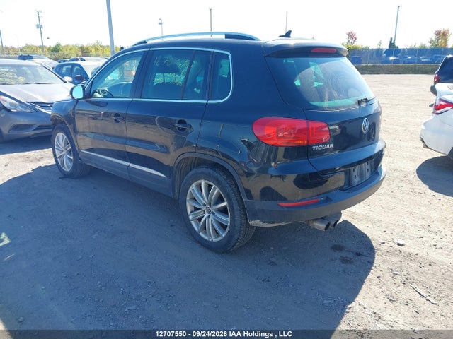 Aukcja sprzedaży 2017 Volkswagen Tiguan Comfortline, vin: WVGMV7AX8HK035016, numer aukcji: 12707550