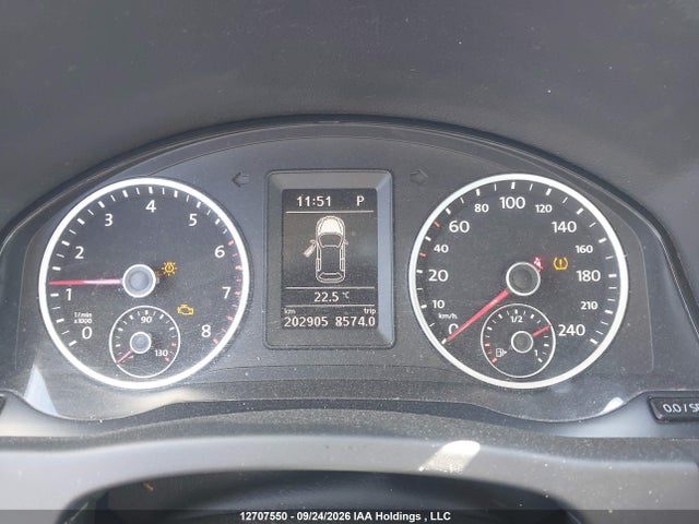 Aukcja sprzedaży 2017 Volkswagen Tiguan Comfortline, vin: WVGMV7AX8HK035016, numer aukcji: 12707550