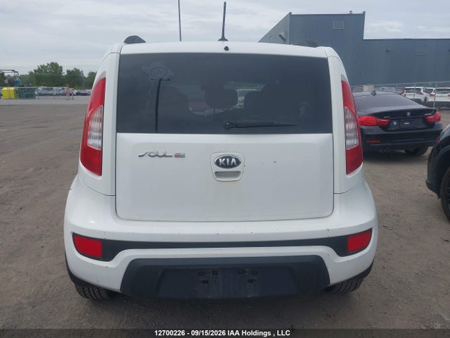 12700226 :رقم المزاد ، KNDJT2A67D7776360 vin ، 2013 Kia Soul 2.0l 2u/2.0l 4u/2.0l 4u Burner/2.0l 4u Luxury/2.0l 4u Retro مزاد بيع