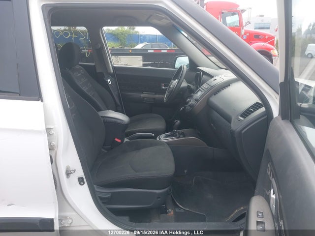 12700226 :رقم المزاد ، KNDJT2A67D7776360 vin ، 2013 Kia Soul 2.0l 2u/2.0l 4u/2.0l 4u Burner/2.0l 4u Luxury/2.0l 4u Retro مزاد بيع