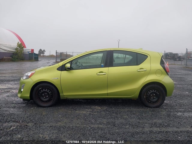 2016 Toyota Prius C Technology მანქანა იყიდება აუქციონზე, vin: JTDKDTB30G1127521, აუქციონის ნომერი: 12707564