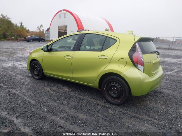 2016 Toyota Prius C Technology მანქანა იყიდება აუქციონზე, vin: JTDKDTB30G1127521, აუქციონის ნომერი: 12707564