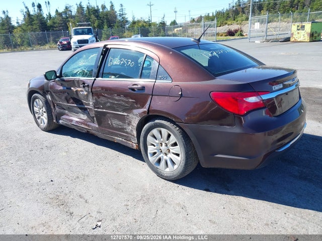 12707570 :رقم المزاد ، 1C3CCBAB8DN654337 vin ، 2013 Chrysler 200 Lx مزاد بيع