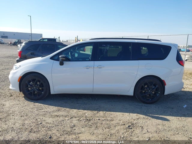2C4RC1GG4TR253730 Chrysler Pacifica Limited
