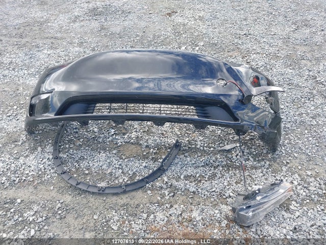 Tesla Model Y Long Range 2024 7SAYGDEE2RF073110 Image 12
